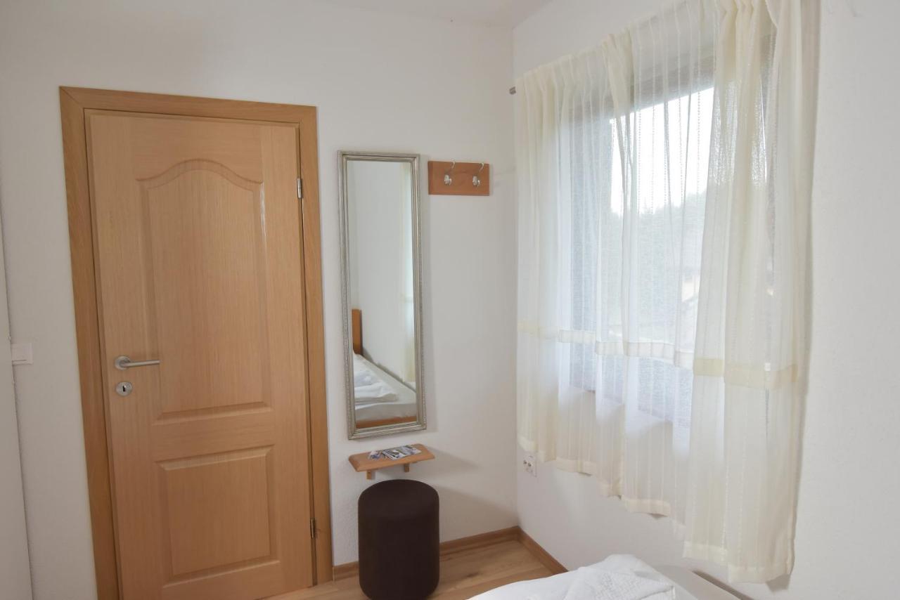 Apartments Villa Deja Яхорина Экстерьер фото