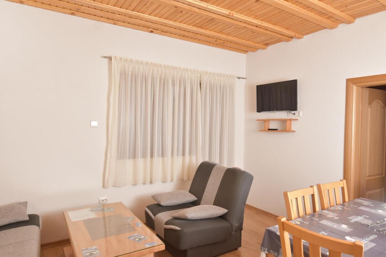 Apartments Villa Deja Яхорина Экстерьер фото