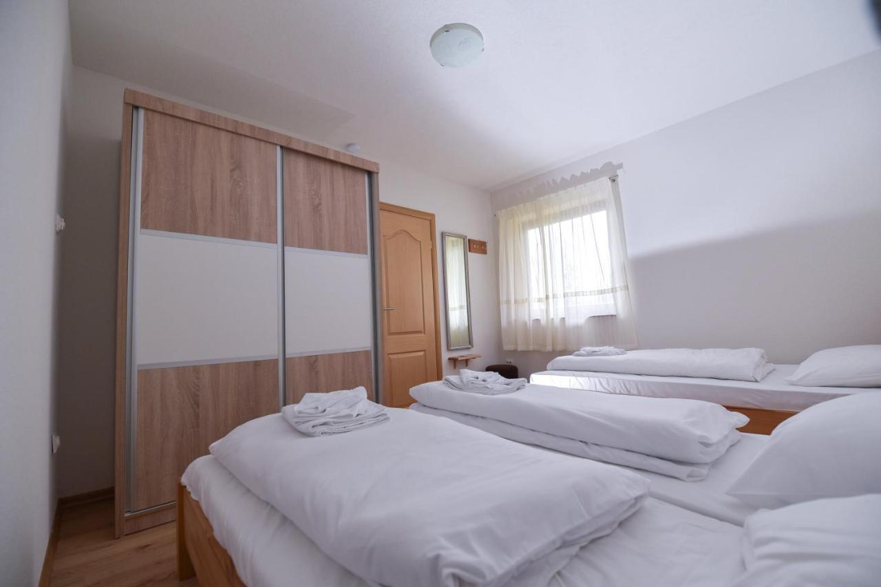 Apartments Villa Deja Яхорина Экстерьер фото